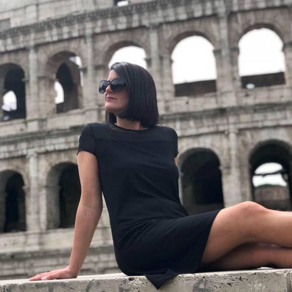 Meet your Posher, Amy - Picture 1 of 1